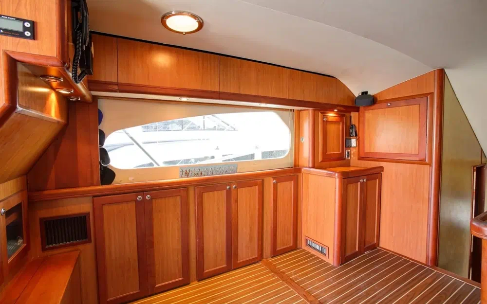 slider 12 Luhrs 41 Convertible