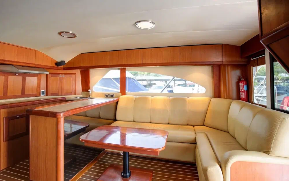 slider 15 Luhrs 41 Convertible