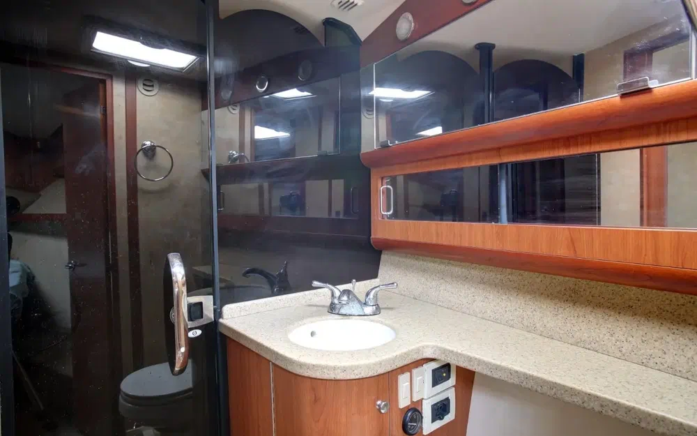 slider 16 Luhrs 41 Convertible