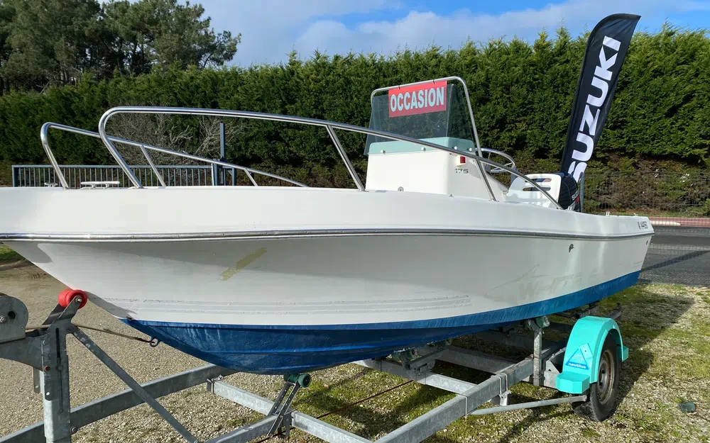 slider 3 Kelt White Shark 175