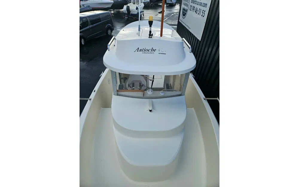 slider 10 Guymarine Antioche 600