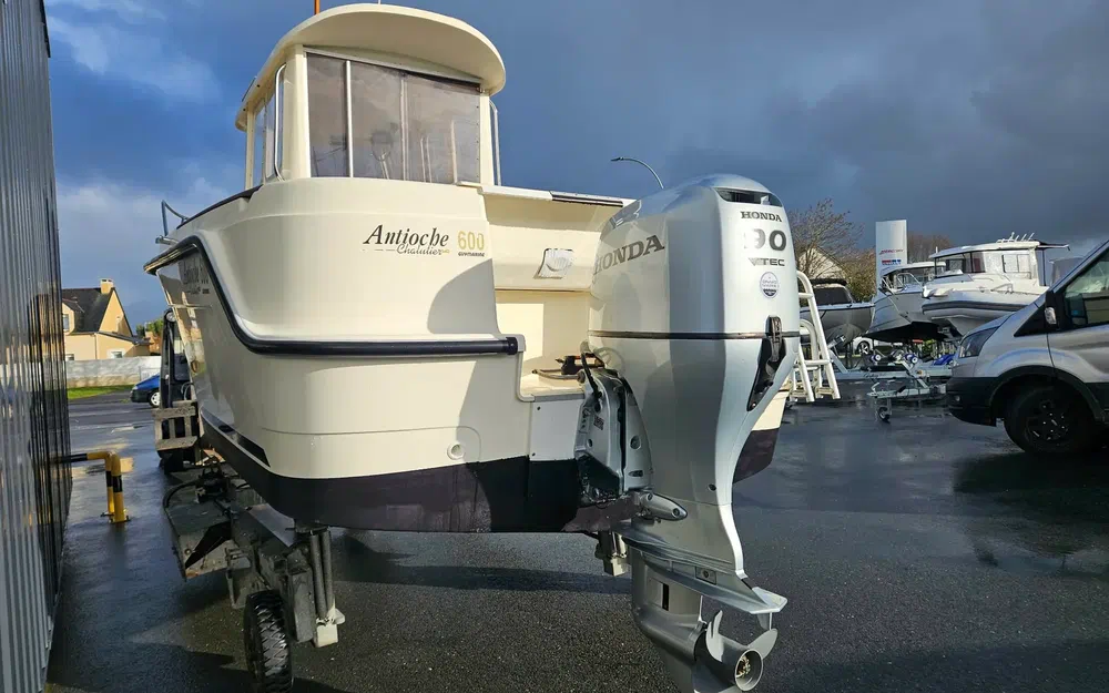 slider 7 Guymarine Antioche 600