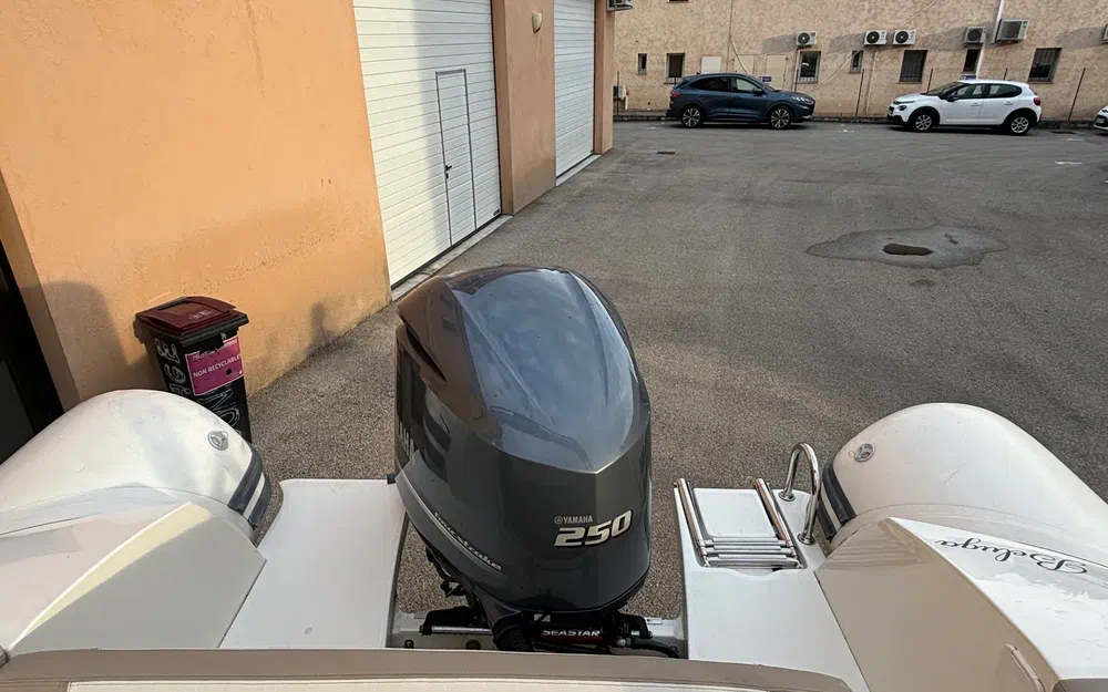 slider 17 Capelli Tempest 775 Luxe