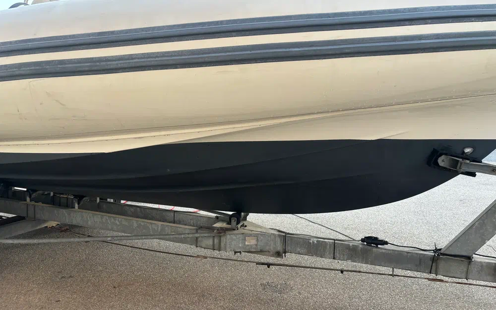 slider 26 Capelli Tempest 775 Luxe