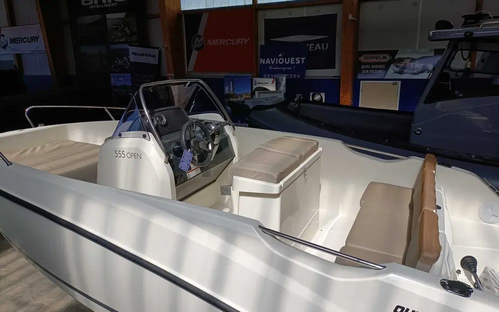 slider 1 Quicksilver Activ 555 Open