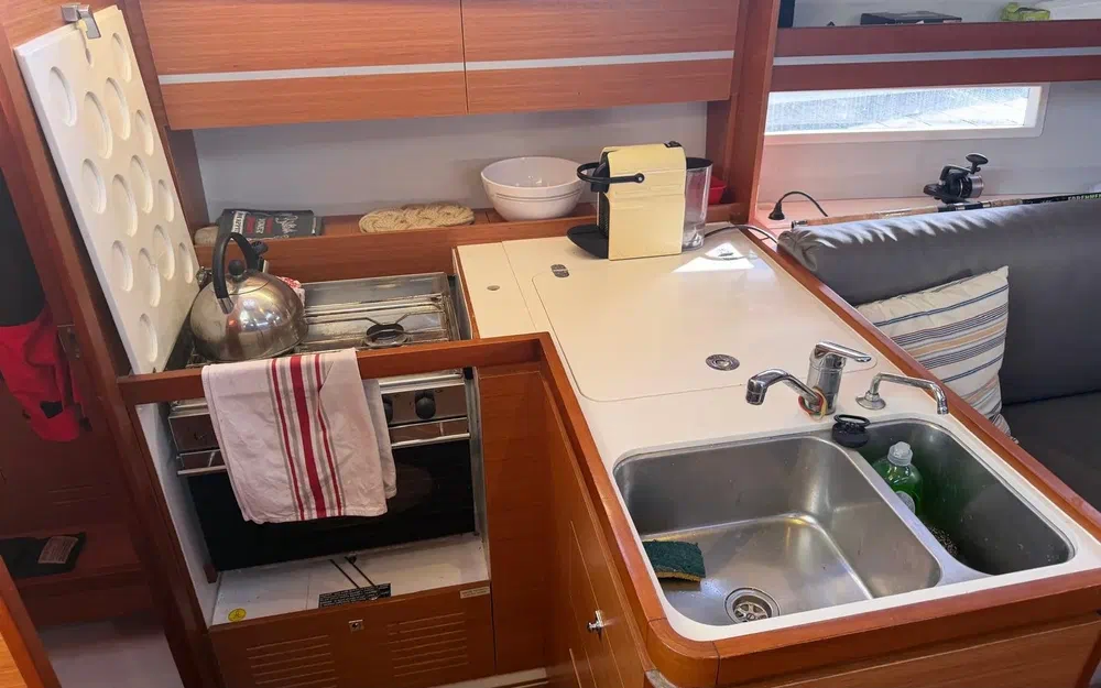 slider 5 Dufour 36 Performance