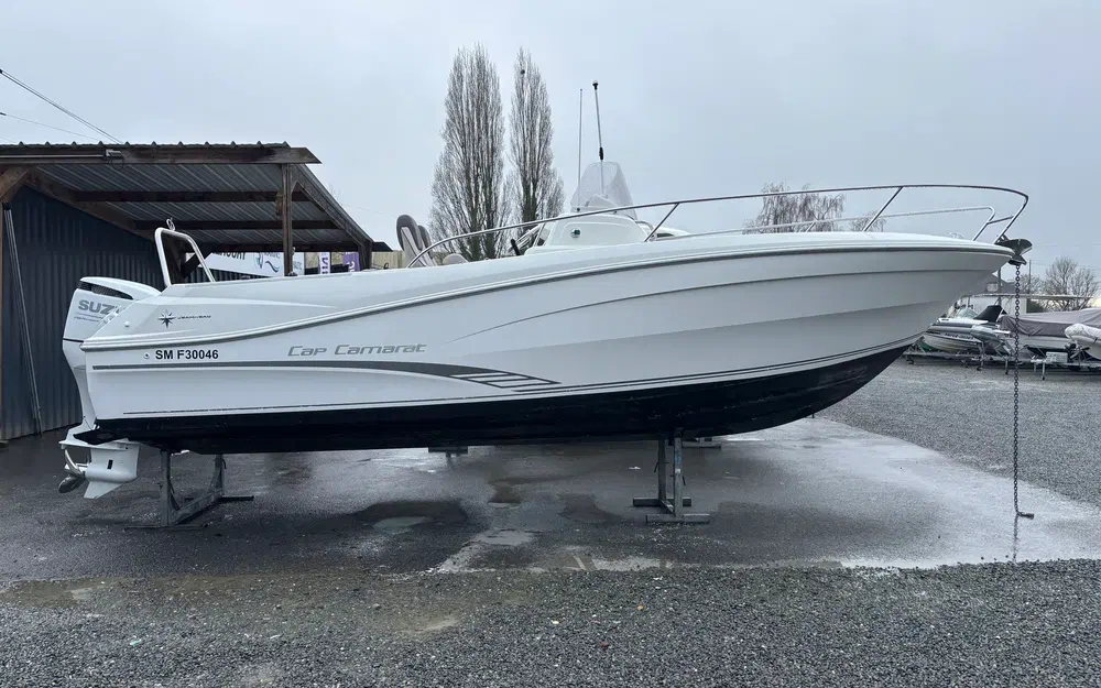 slider 1 Jeanneau Cap Camarat 7.5 CC