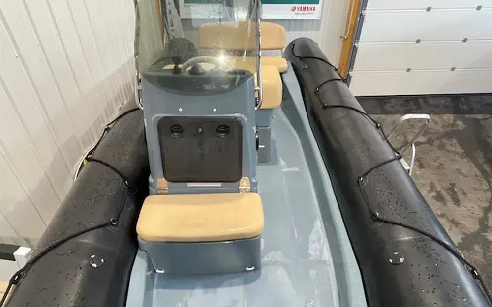 slider 4 Bombard Sunrider 700