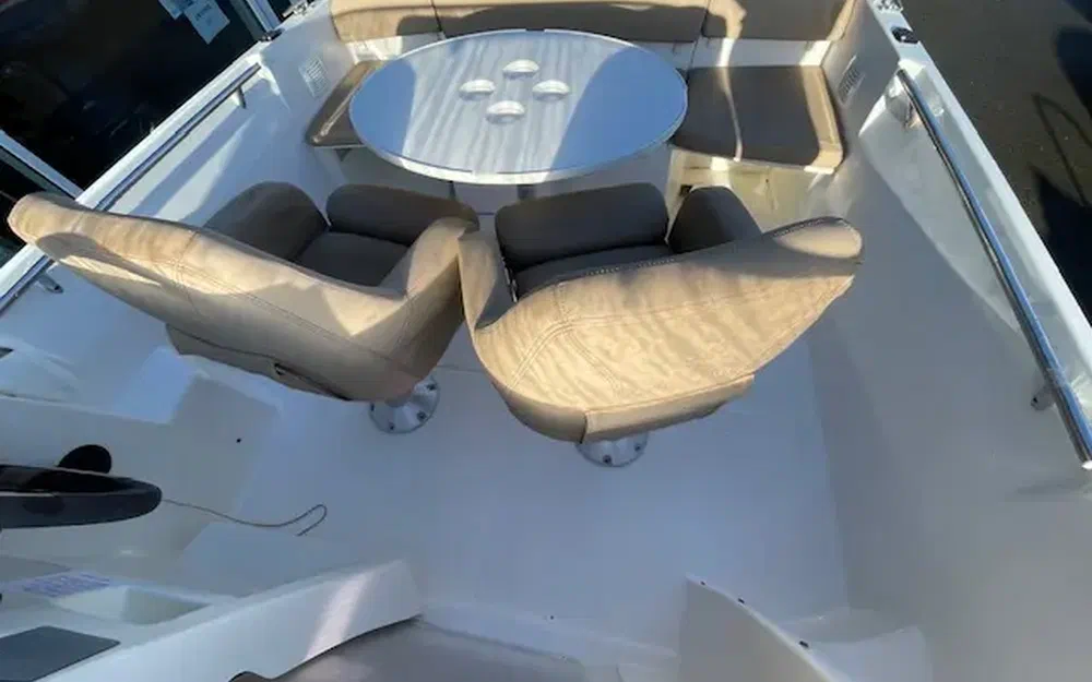 slider 9 Jeanneau Cap Camarat 5.5 WA