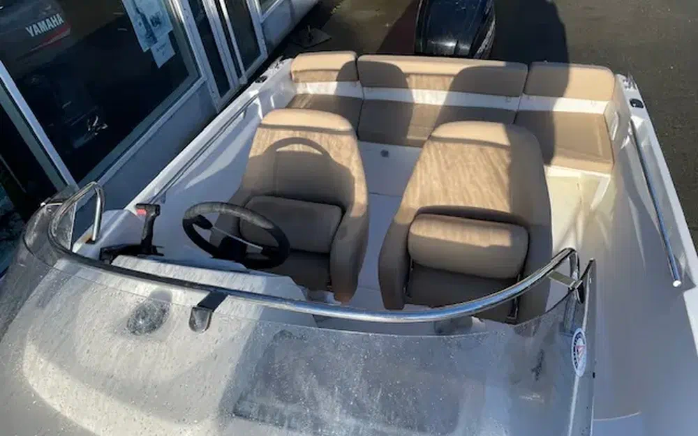 slider 14 Jeanneau Cap Camarat 5.5 WA