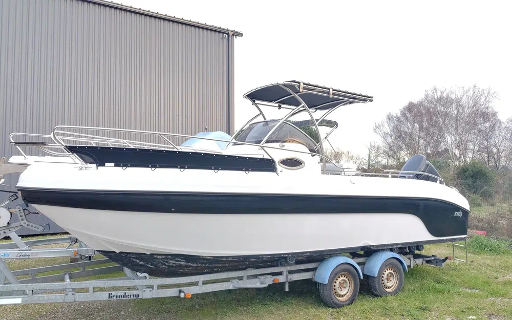 slider 2 Ranieri Shadow 24