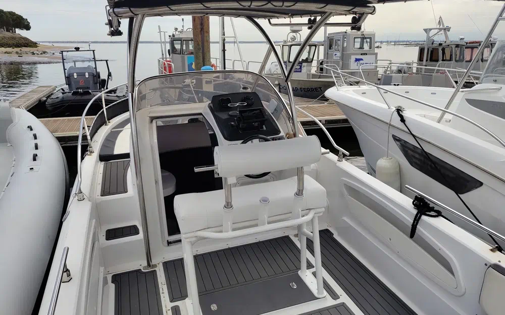 slider 1 Ranieri Shadow 24