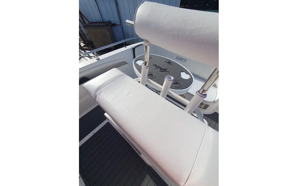 slider 10 Ranieri Shadow 24