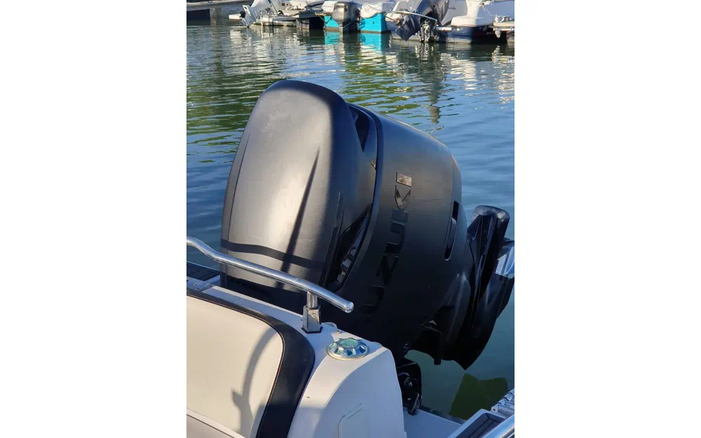 slider 11 Ranieri Shadow 24