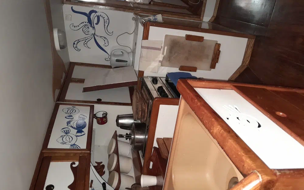 slider 10 Trireme 39