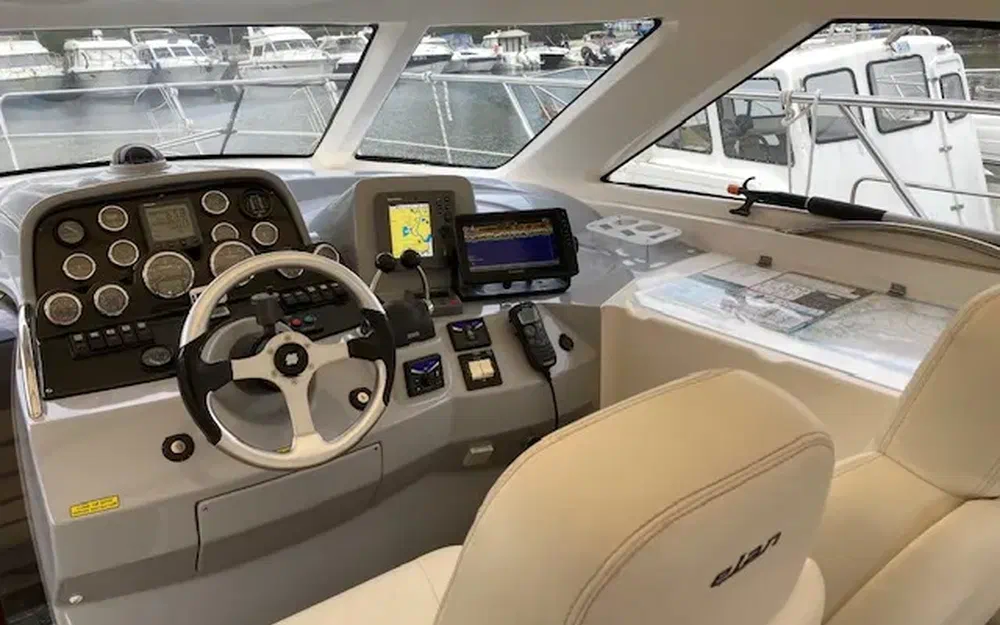 slider 1 Elan 35 Power