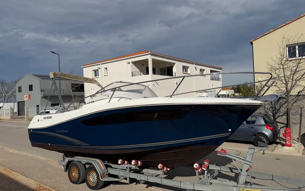 slider 2 Jeanneau CAP CAMARAT 7.5 WA S2