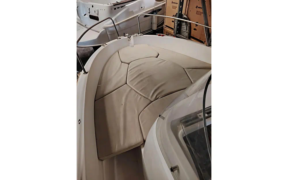 slider 7 Jeanneau CAP CAMARAT 555 CC