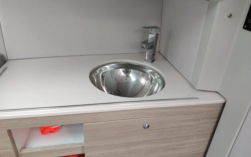 slider 9 Saxdor 270 GTO