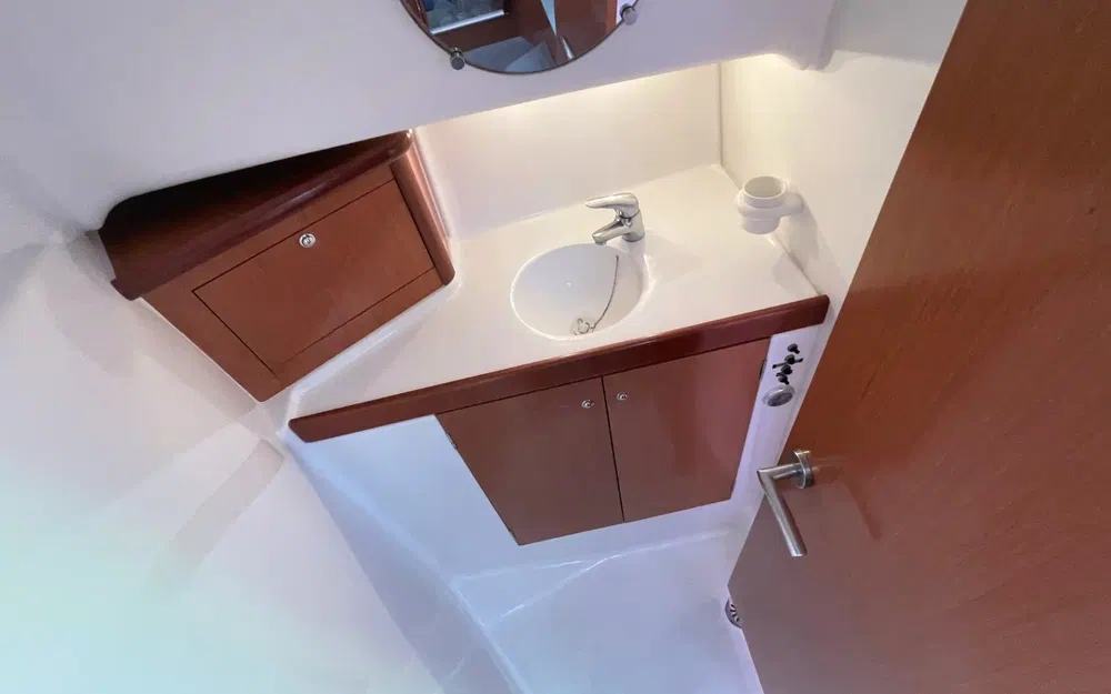 slider 13 Beneteau Antares 10.80