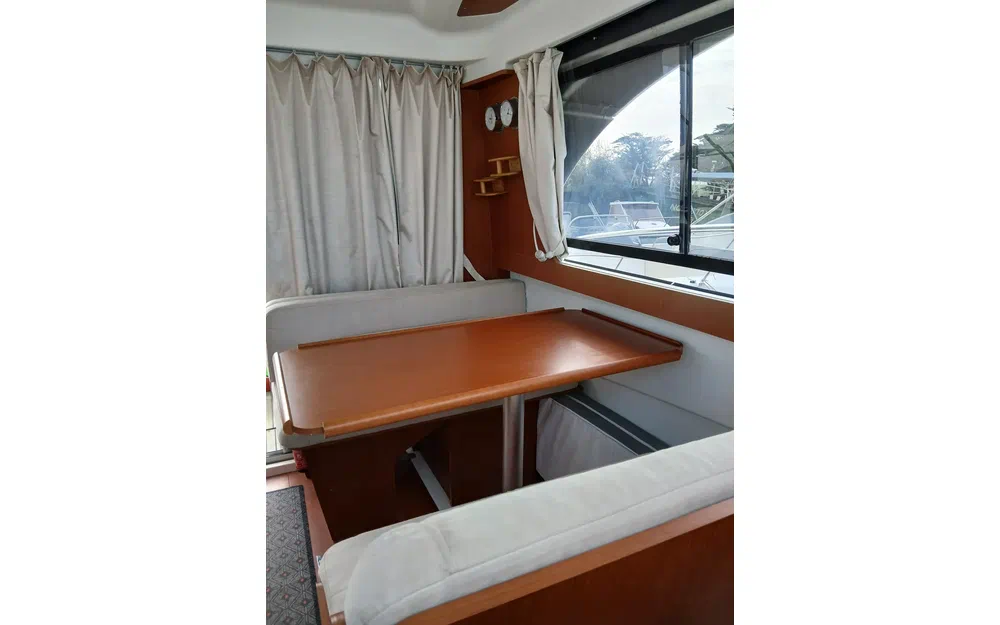 slider 5 Beneteau Antares 8 S