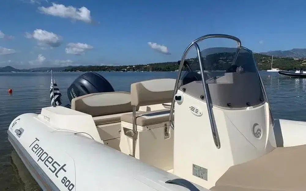 slider 0 Capelli Tempest 600