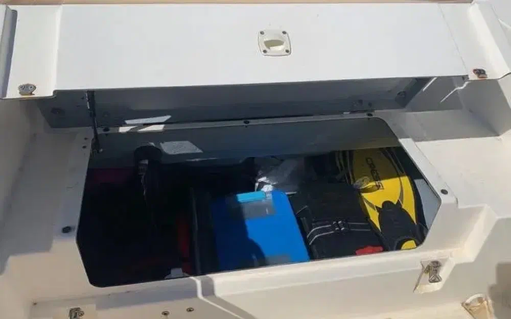 slider 7 Capelli Tempest 600