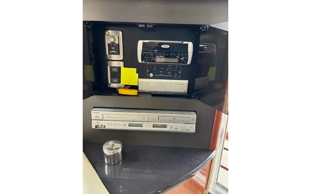 slider 16 Sea Ray 455 Sedan Bridge