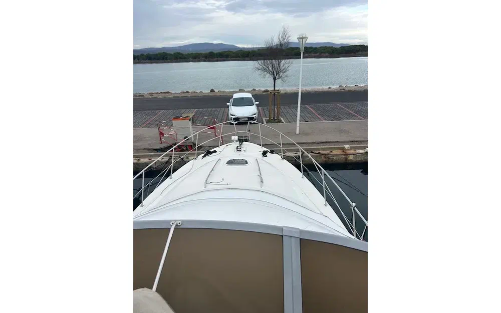 slider 3 Sea Ray 455 Sedan Bridge