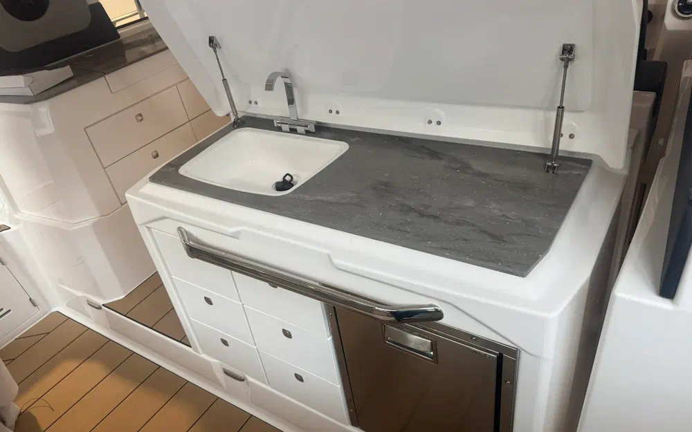 slider 6 Karnic CS10