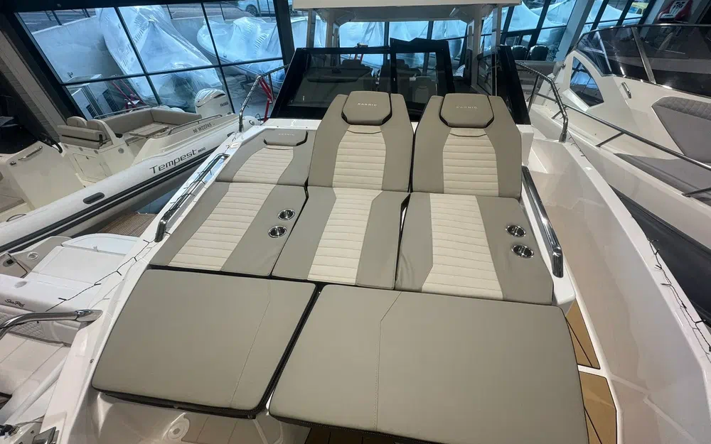 slider 9 Karnic CS10