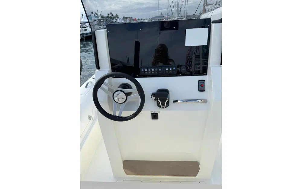 slider 5 Capelli Tempest 800