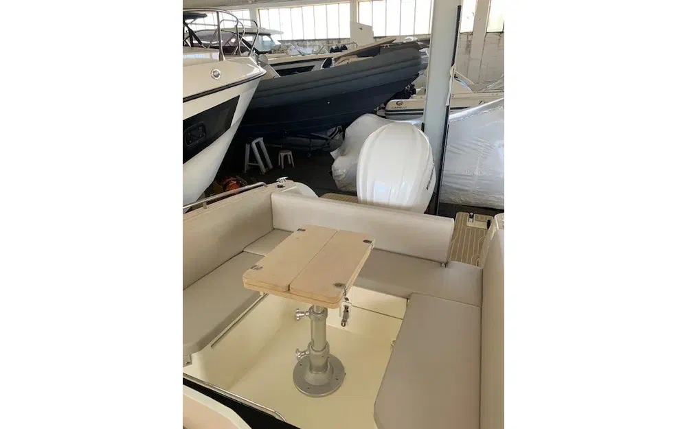 slider 15 Capelli Tempest 800