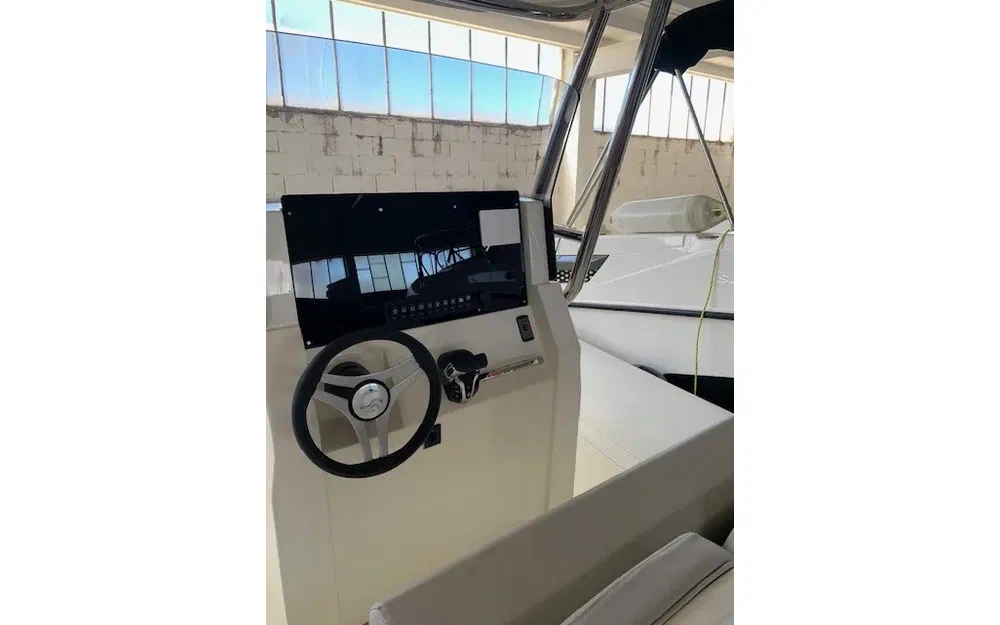 slider 16 Capelli Tempest 800