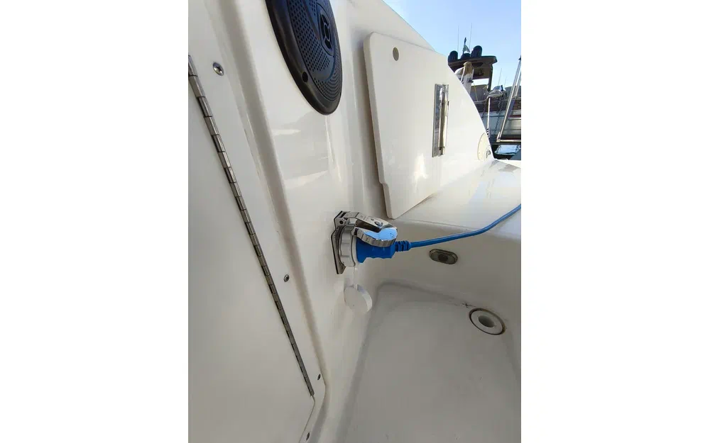 slider 14 Chaparral 256 SSX