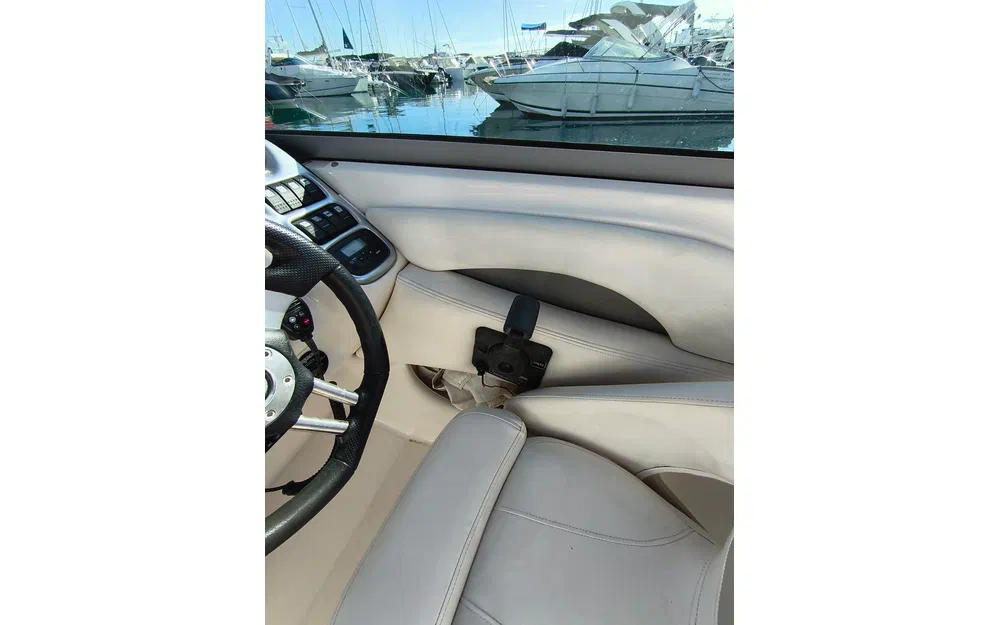 slider 7 Chaparral 256 SSX