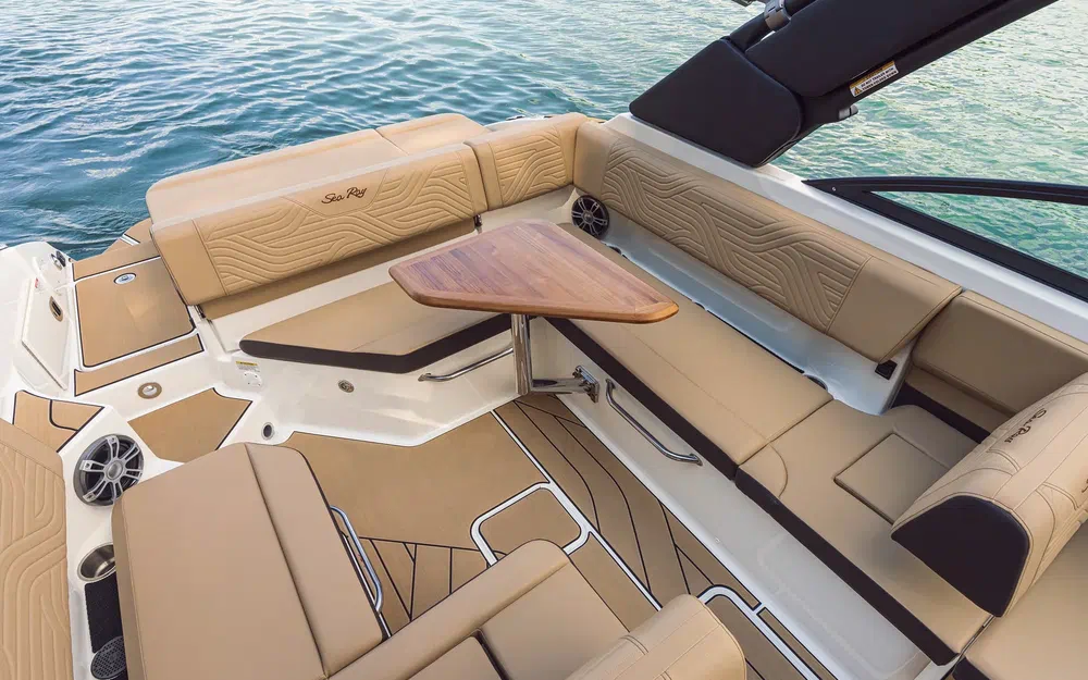 slider 5 Sea Ray SDX 250