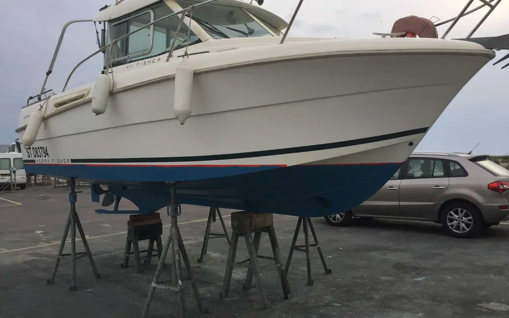 slider 10 Jeanneau Merry Fisher 705