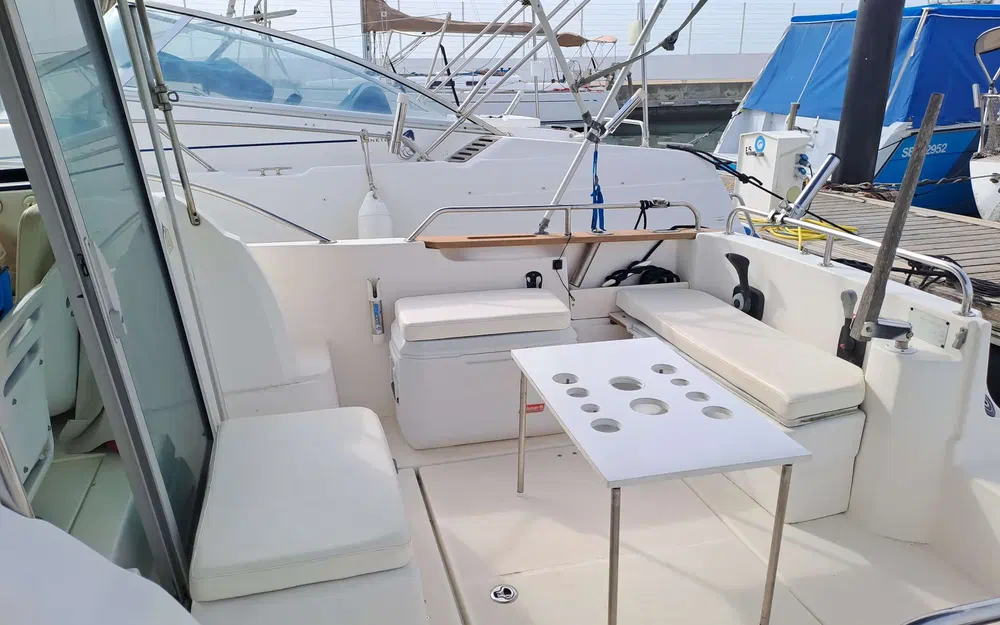 slider 2 Jeanneau Merry Fisher 705