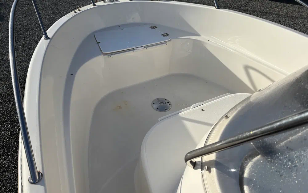 slider 8 Quicksilver 525 Commander Open