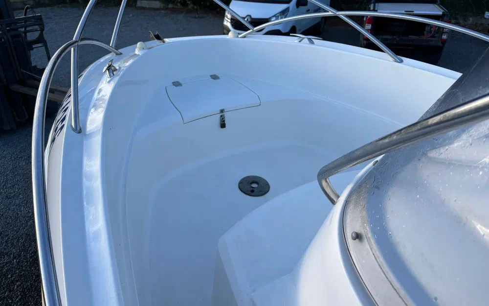 slider 9 Quicksilver 555 Commander