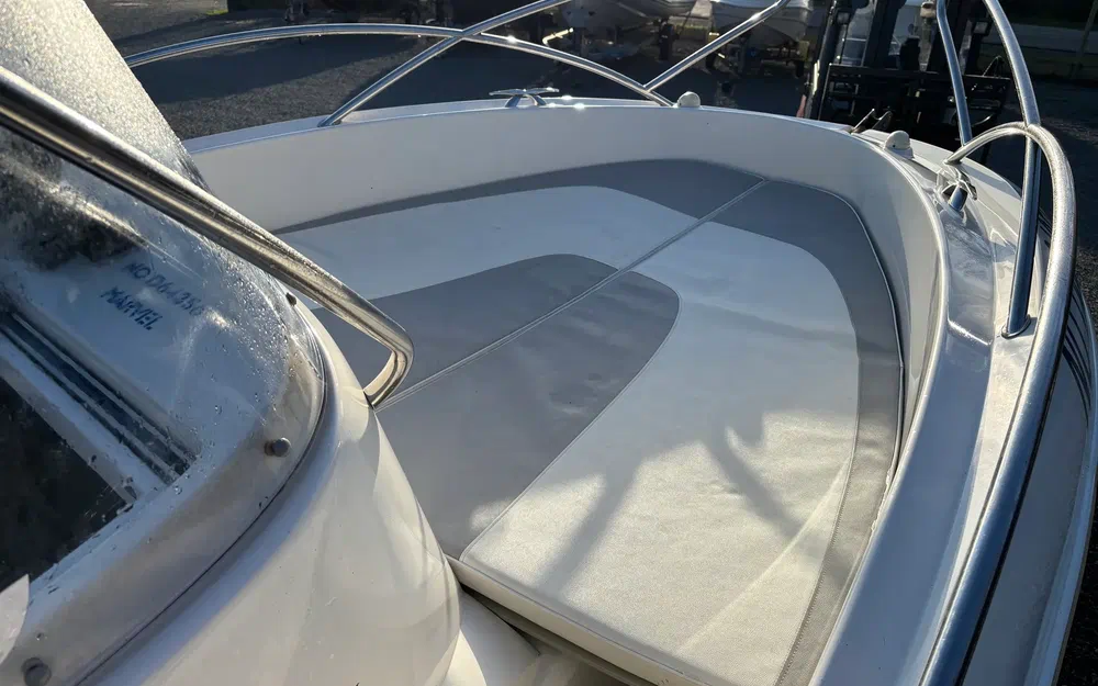 slider 8 Quicksilver 555 Commander