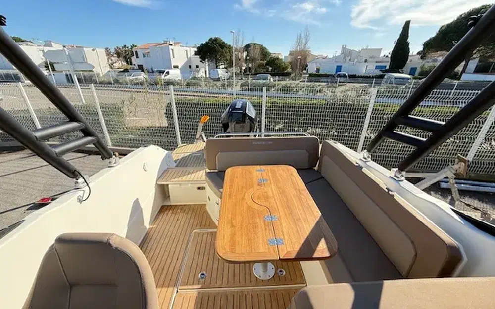 slider 9 Quicksilver Activ 755 Bowrider