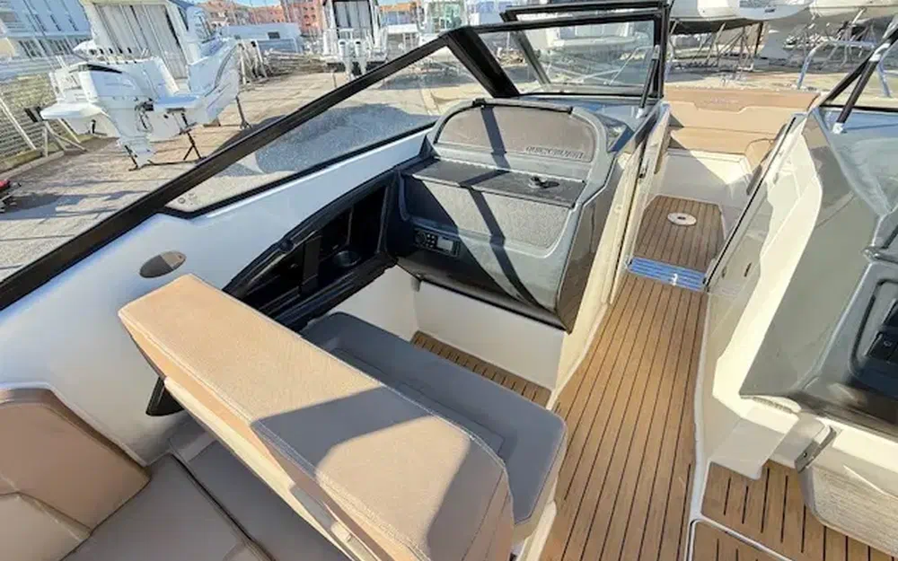 slider 13 Quicksilver Activ 755 Bowrider