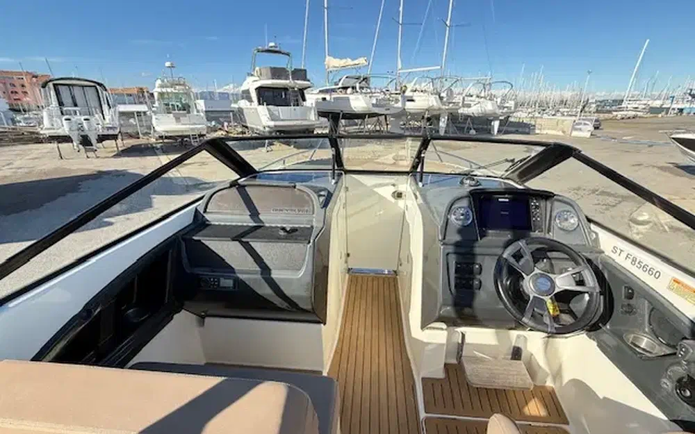 slider 14 Quicksilver Activ 755 Bowrider