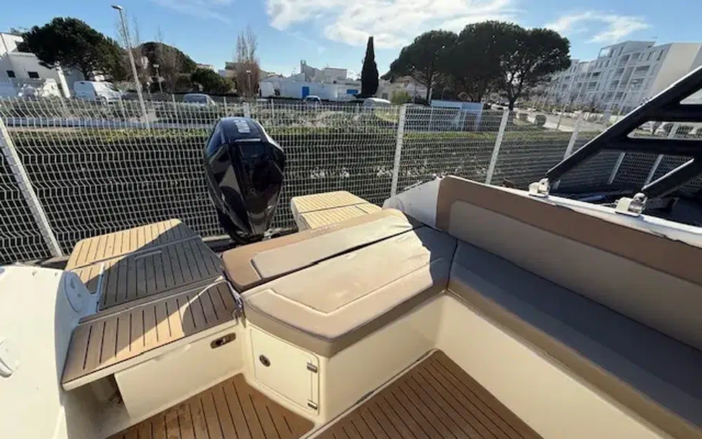 slider 16 Quicksilver Activ 755 Bowrider