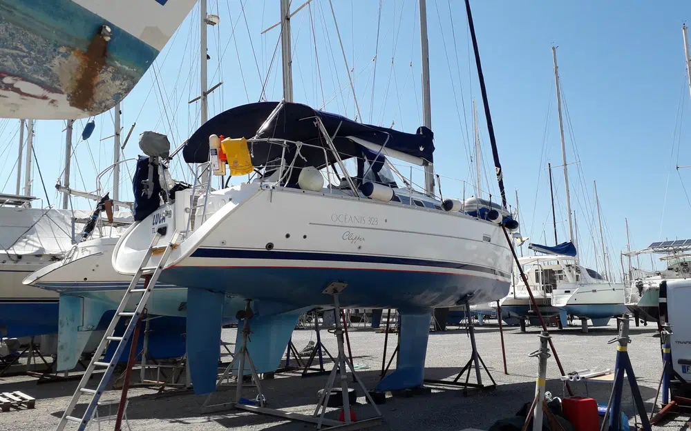 slider 0 Beneteau Oceanis 323 Clipper