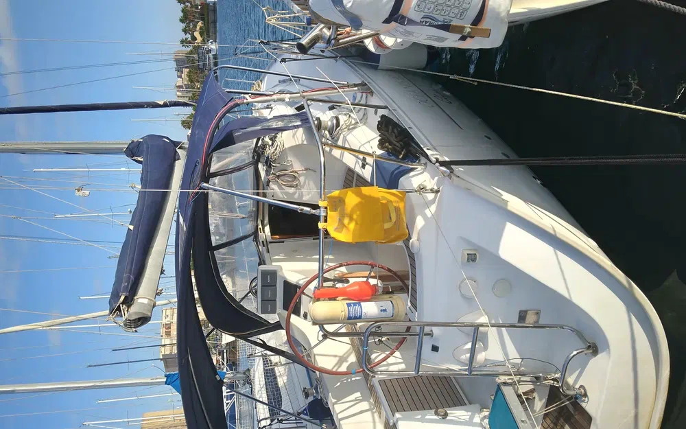 slider 8 Beneteau Oceanis 323 Clipper