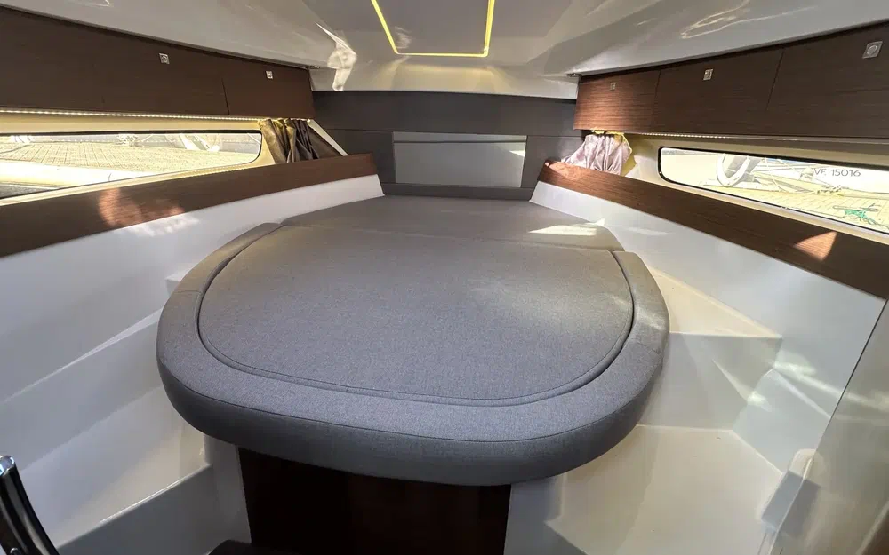 slider 12 Jeanneau Merry Fisher 895