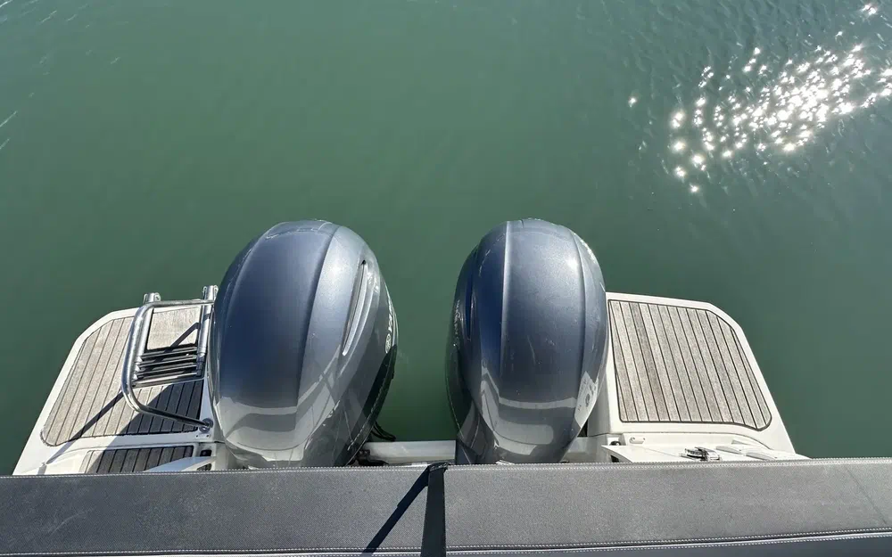 slider 17 Jeanneau Merry Fisher 895